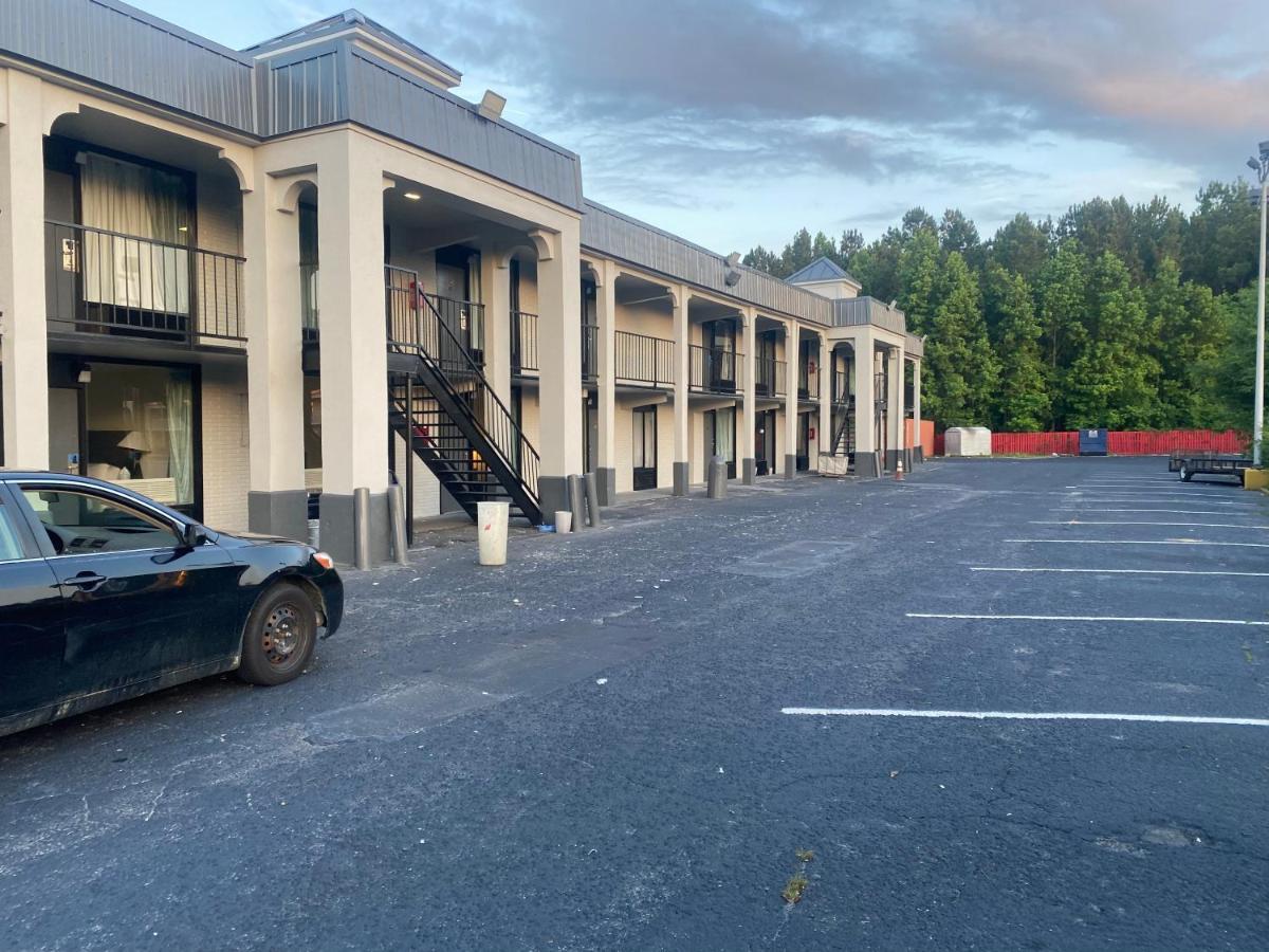 Budgetel Hotel Walterboro Buitenkant foto