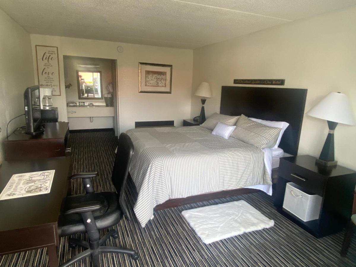 Budgetel Hotel Walterboro Buitenkant foto
